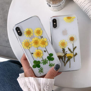 Real Dried Daisy Flower Four-leaved Clover Phone Case Back Cover for iPhone XS Max/XR/XS/X/8 Plus/8/7 Plus/7/6s Plus/6s/6 Plus/6 - halloladies